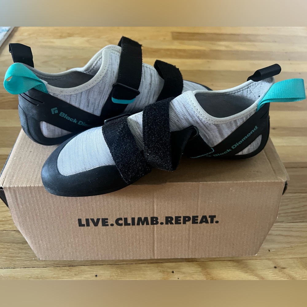 Women’s Black Diamond Climbing Neutral Shoe Size: 9